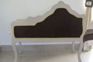 banquette_telephone_tapissier_en_si_ges