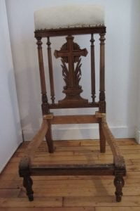 refaire_un_prie_dieu_tapissier___Landerneau