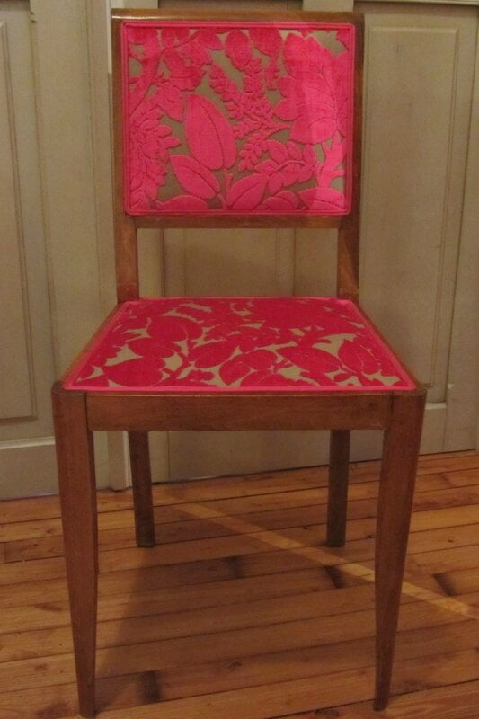 retapisser une chaise tapissier &agrave; Brest
