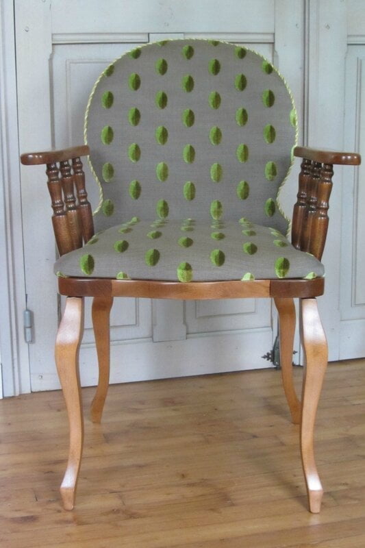 changer le tissu d'un fauteuil tapissier &agrave; Brest