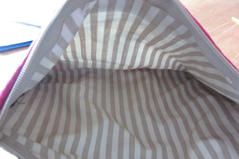 pochette pour tablette 1O pouces