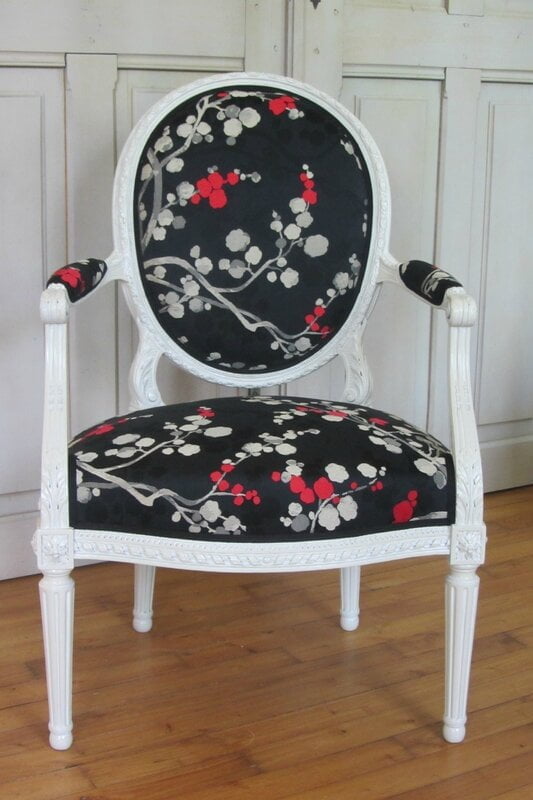 changer le tissu d'une chaise tapissier &agrave; Plougastel Daoulas