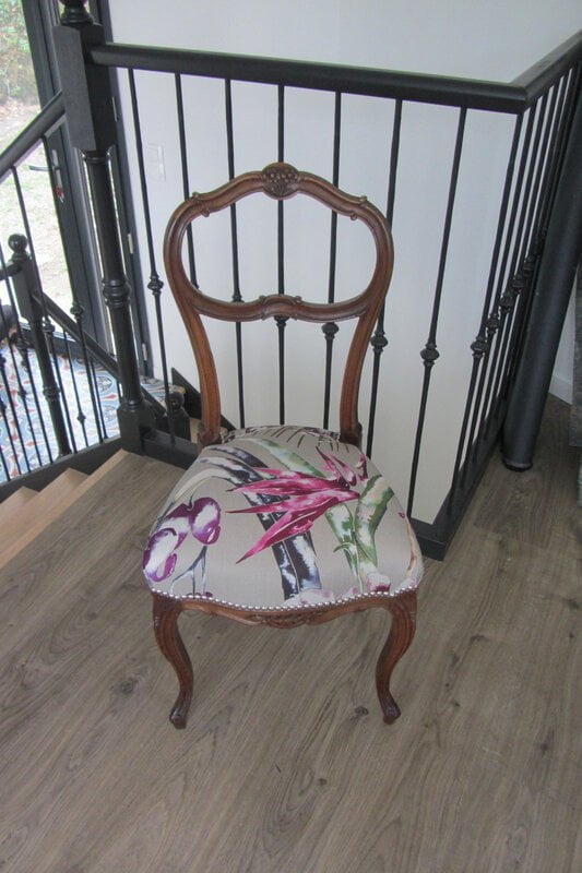 chaise louis XV c&ocirc;t&eacute; si&egrave;ges
