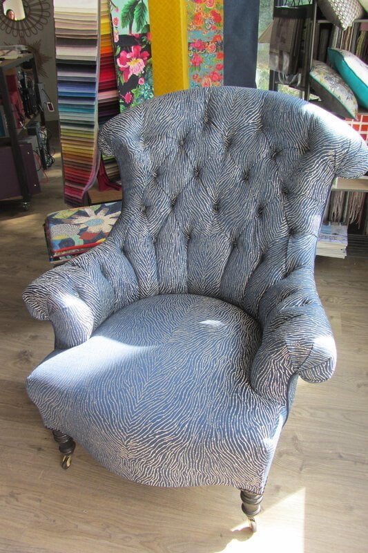 fauteuil retapissé Côté Sièges , capitons