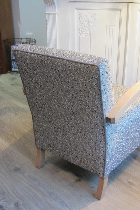 retapisser un fauteuil