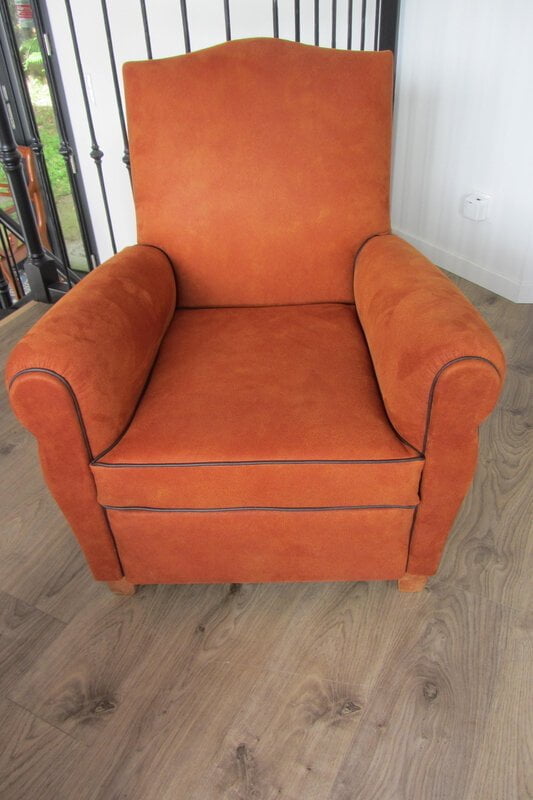 fauteuil club retapiss&eacute; c&ocirc;t&eacute; si&egrave;ges