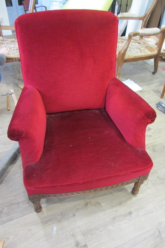 Fauteuil anglais &agrave; retapisser