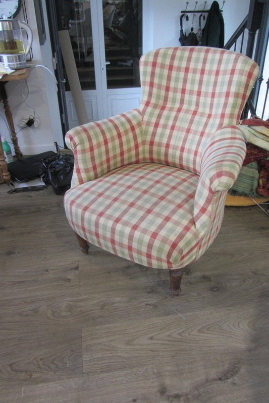 fauteuil anglais &agrave; retapisser