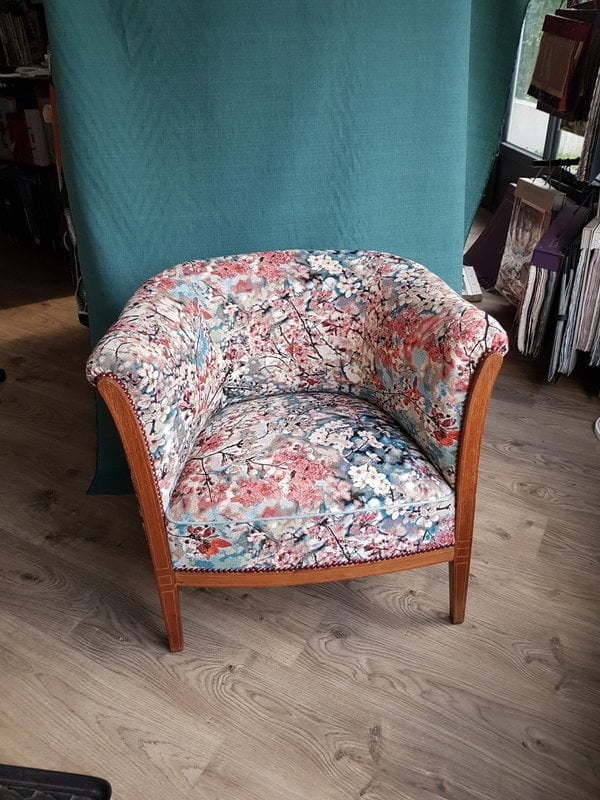 fauteuil art d&eacute;co retapiss&eacute;