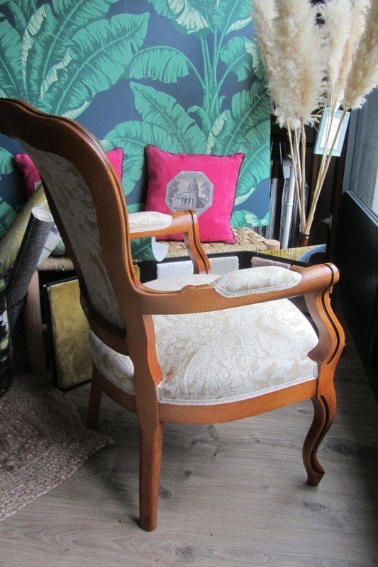 changer le tissu d'un fauteuil