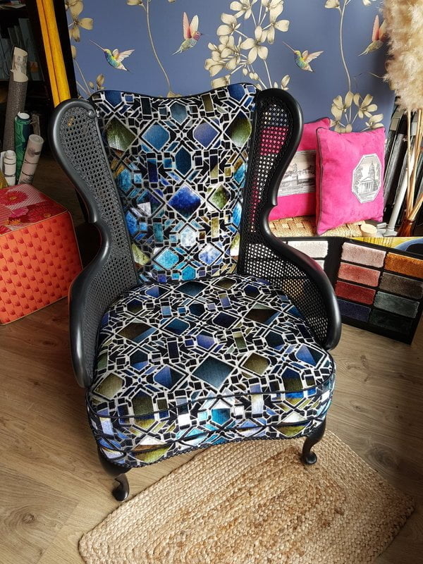 repeindre un fauteuil cann&eacute;