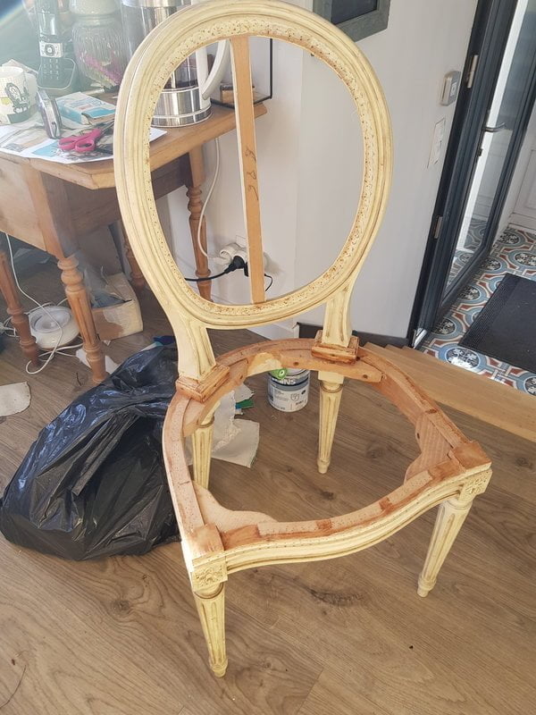 chaise Louis XVI à aérogommer