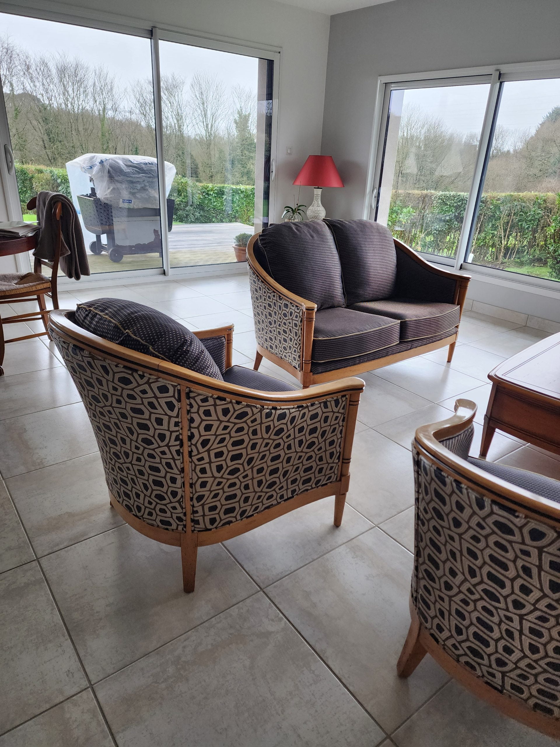 salon retapissé par l'atelier côté sièges